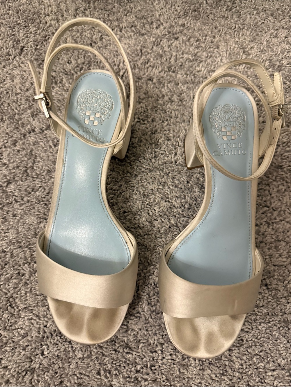 Vince Camuto Pendreya Ankle-Strap Satin Block Heels Ivory | Bridal | Size 6.5 - Picture 8 of 8